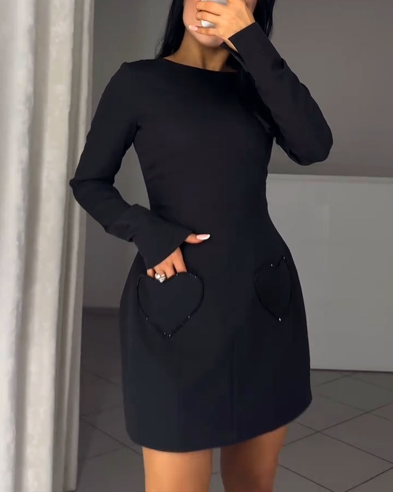 Elegant Long-Sleeved Dress with Waist-Cinching Design