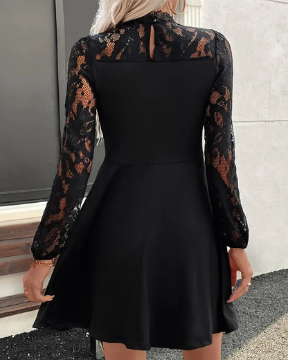 Chic Solid Color Lace Dress