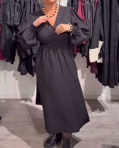 Waist-Cinching Dress with Puff Sleeves