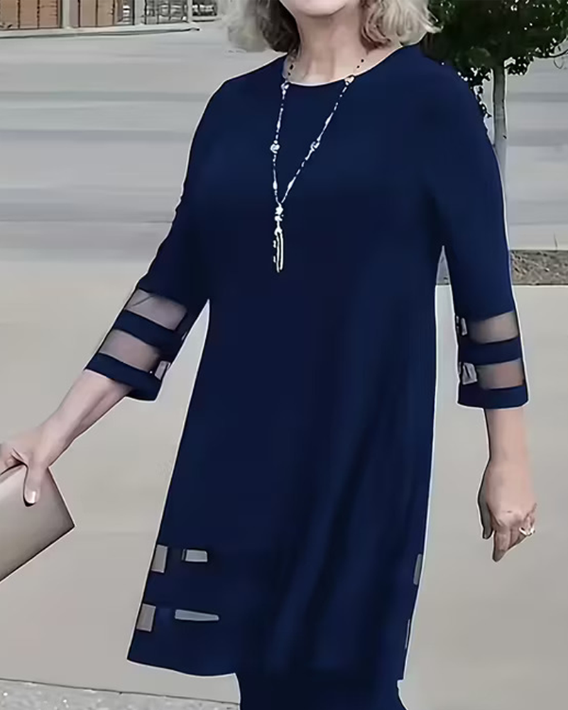 Round Neck Top with Solid Color Patchwork Design