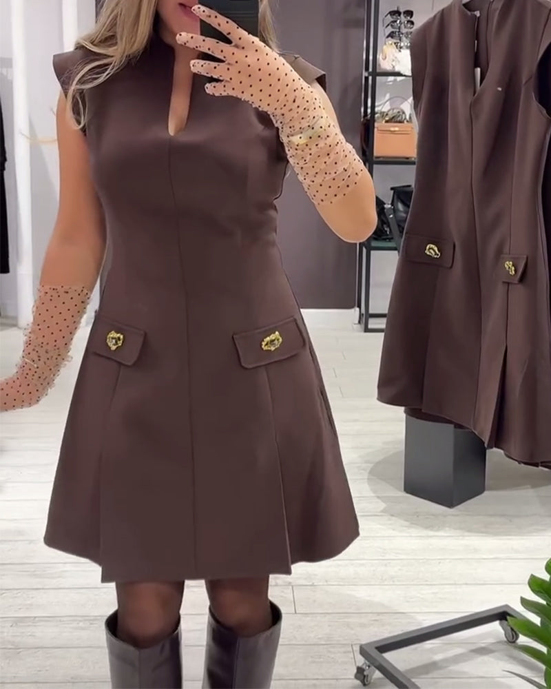 Chic Sleeveless V-Neck Dress