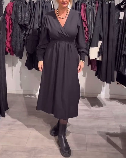 Waist-Cinching Dress with Puff Sleeves