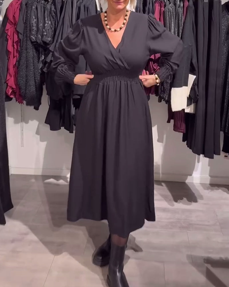 Waist-Cinching Dress with Puff Sleeves